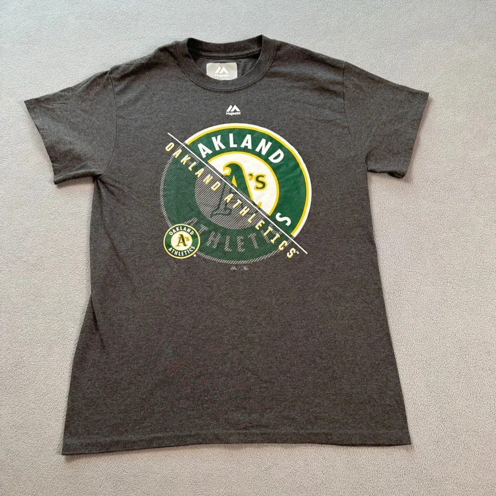 Majestic Oakland Athletics MLB Baseball Graphic T Shirt Men's S A's Las Vegas
